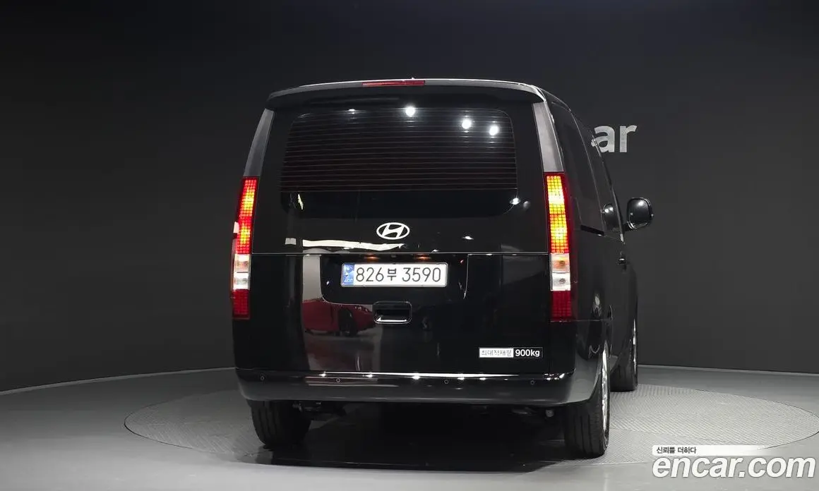 Hyundai Staria 2024 1.6 автомат (гидро), фото 4