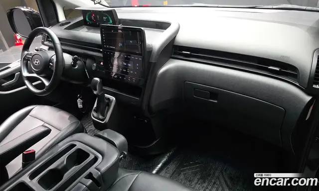 Hyundai Staria 2024 1.6 автомат (гидро), миниатюра 10