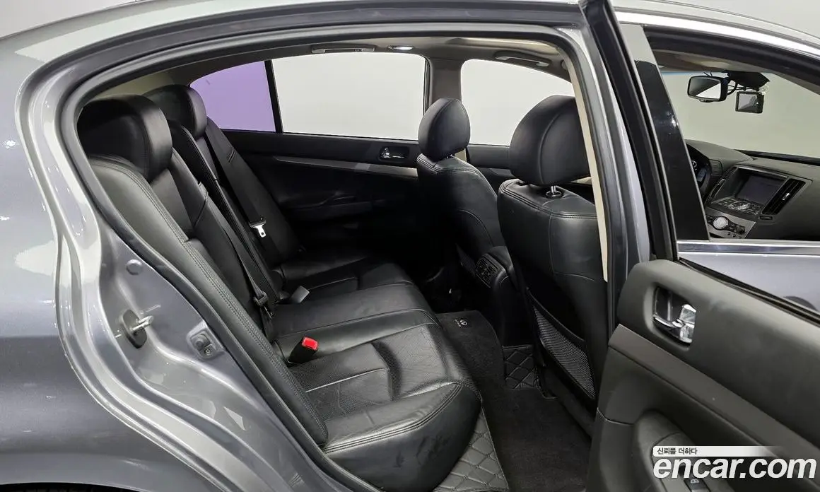 Infiniti G 2011 2.5 автомат (гидро), фото 12 Infiniti G 2011 2.5 автомат (гидро), фото 12