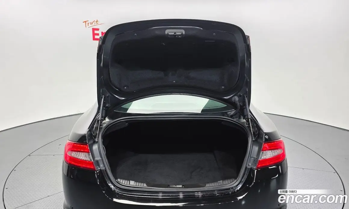 Jaguar XF 2015 2.2 автомат (гидро), фото 20 Jaguar XF 2015 2.2 автомат (гидро), фото 20