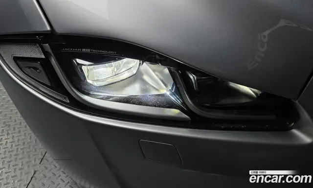 Jaguar XJ 2018 3.0 автомат (гидро), миниатюра 8 Jaguar XJ 2018 3.0 автомат (гидро), миниатюра 8