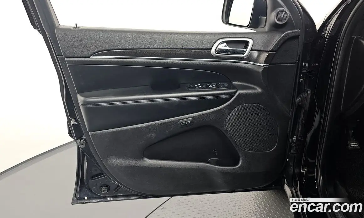 Jeep Cherokee 2018 3.6 автомат (гидро), фото 14