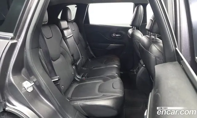 Jeep Cherokee 2019 2.4 автомат (гидро), миниатюра 11