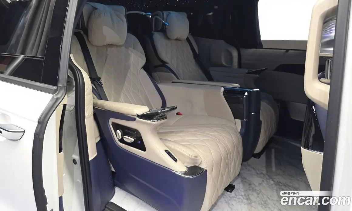 Kia Carnival 2022 3.5 автомат (гидро), фото 11