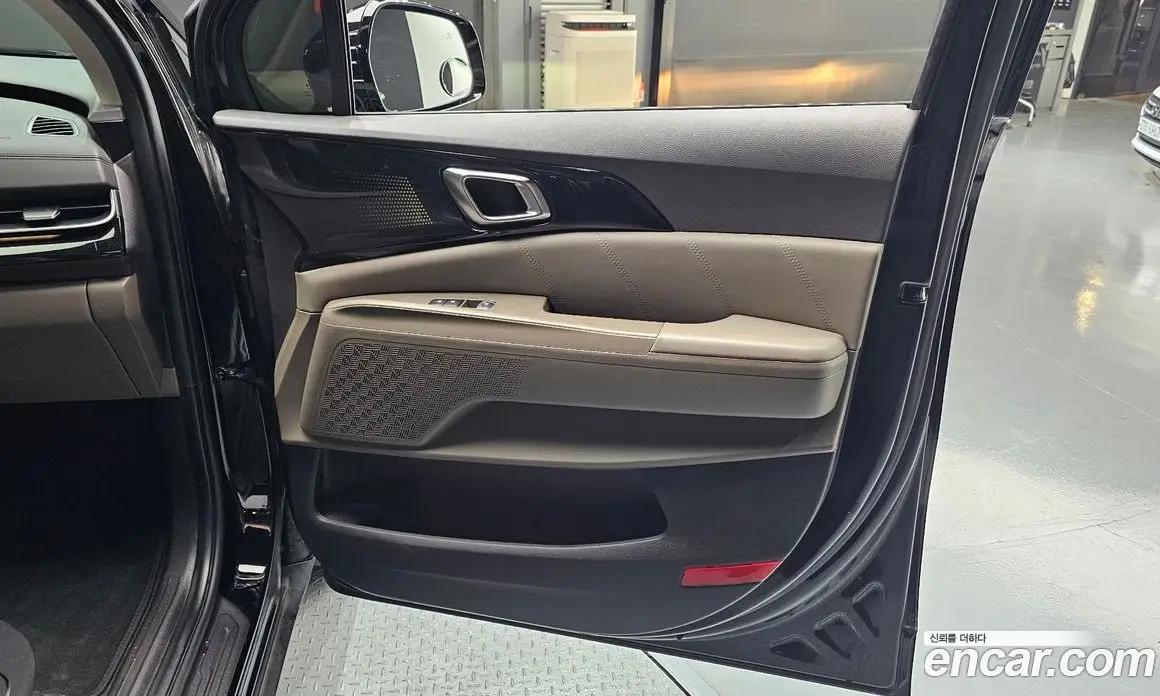 Kia Carnival 2023 3.5 автомат (гидро), фото 15
