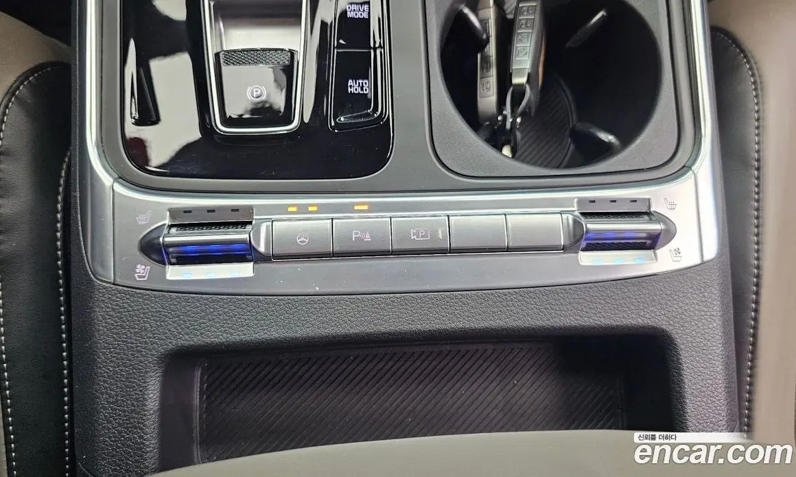 Kia Carnival 2023 3.5 автомат (гидро), фото 28