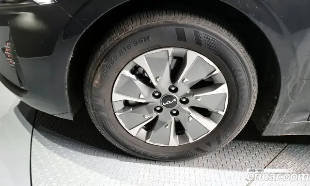 Kia K5 (Optima) 2023 2.0 автомат (гидро), миниатюра 5