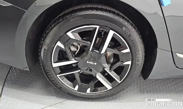 Kia K8 2025 1.6 автомат (гидро), миниатюра 5