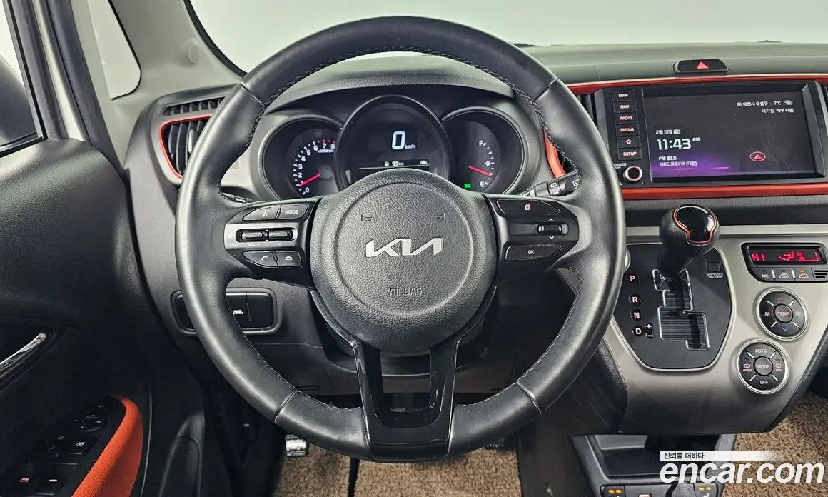 Kia Ray 2021 1.0 автомат (гидро), фото 15