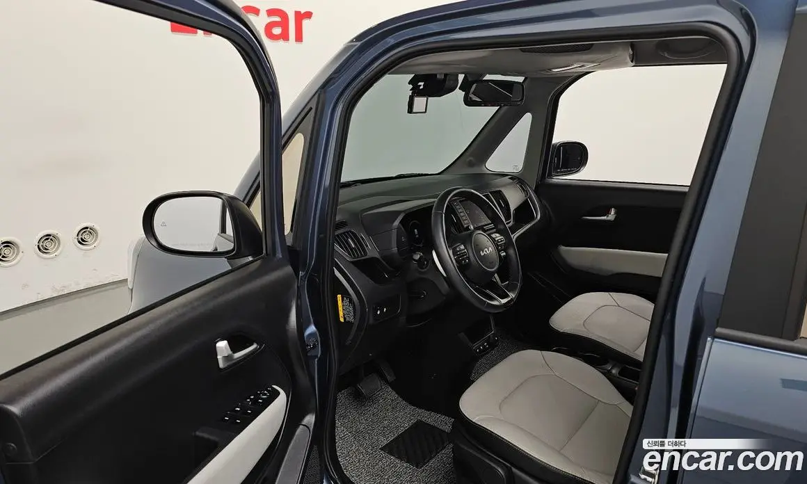 Kia Ray 2023 0.1 автомат (гидро), фото 13