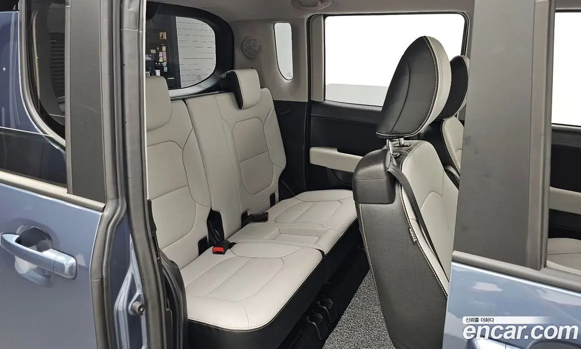 Kia Ray 2023 0.1 автомат (гидро), фото 18