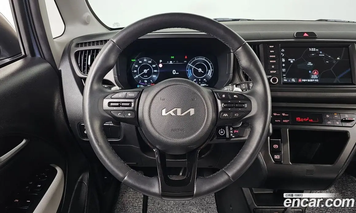 Kia Ray 2023 0.1 автомат (гидро), фото 19