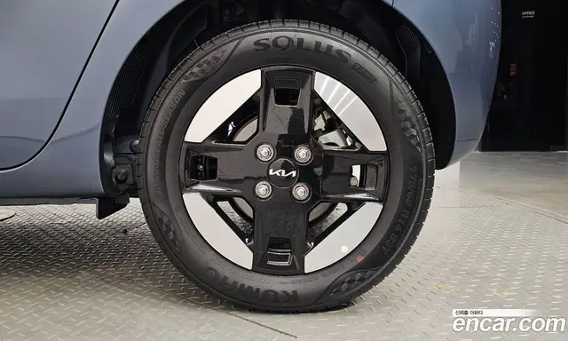Kia Ray 2023 0.1 автомат (гидро), миниатюра 7