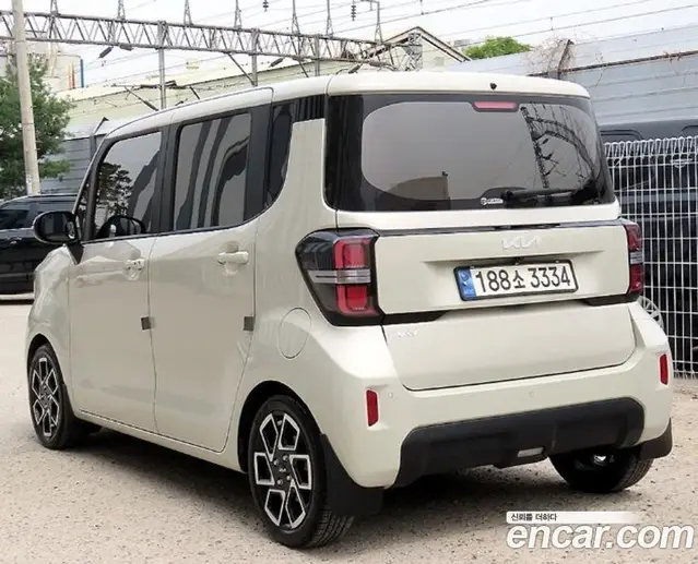 Kia Ray 2024 1.0 автомат (гидро), миниатюра 3