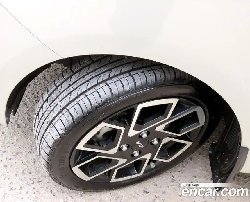 Kia Ray 2024 1.0 автомат (гидро), фото 5