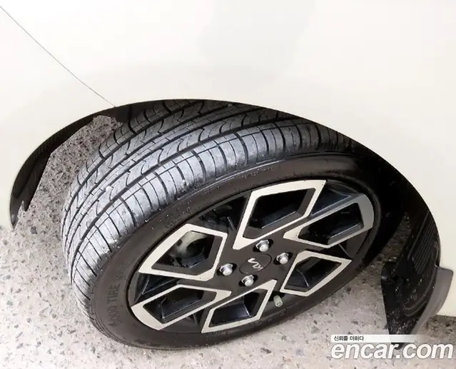 Kia Ray 2024 1.0 автомат (гидро), миниатюра 5
