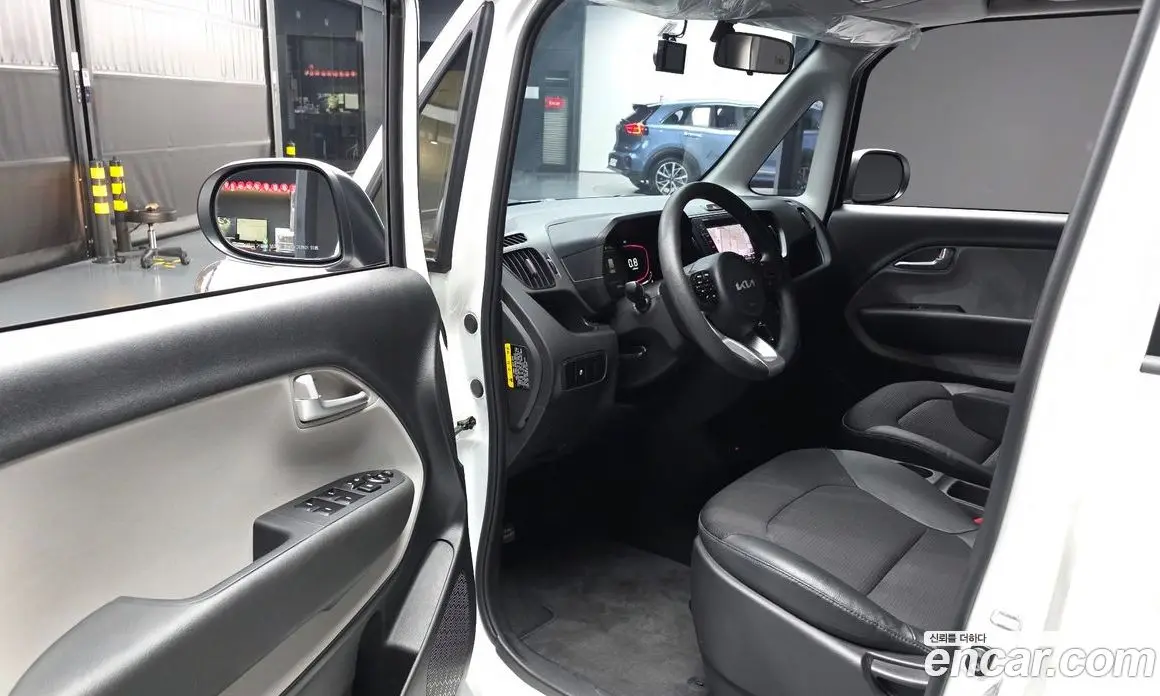 Kia Ray 2024 1.0 автомат (гидро), фото 10