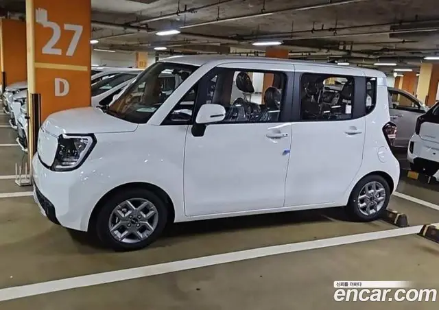 Kia Ray 2026 1.0 автомат (гидро), миниатюра 5