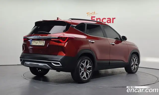 Kia Seltos 2022 1.6 автомат (гидро), миниатюра 2