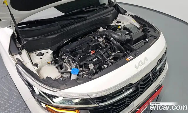Kia Seltos 2023 1.6 автомат (гидро), миниатюра 5
