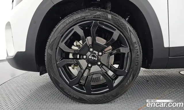 Kia Seltos 2024 1.6 автомат (гидро), миниатюра 5