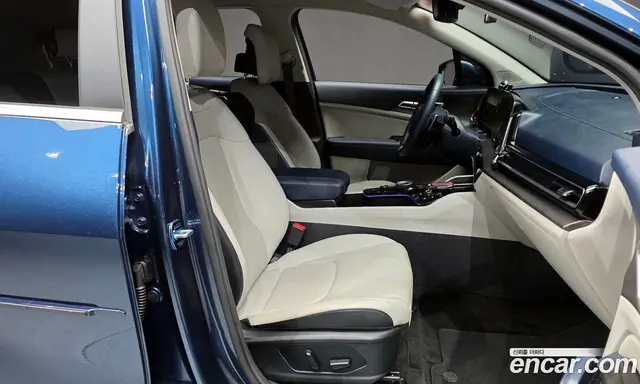 Kia Sportage 2022 1.6 автомат (гидро), миниатюра 11