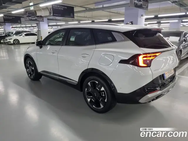 Kia Sportage 2024 1.6 автомат (гидро), миниатюра 5