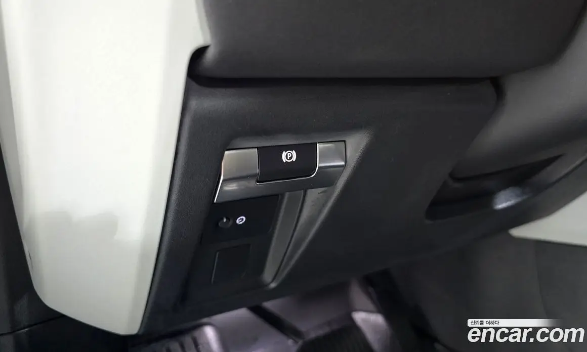 Land Rover Defender 2022 3.0 автомат (гидро), фото 28