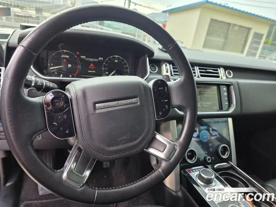 Land Rover Range Rover 2014 4.4 автомат (гидро), фото 11