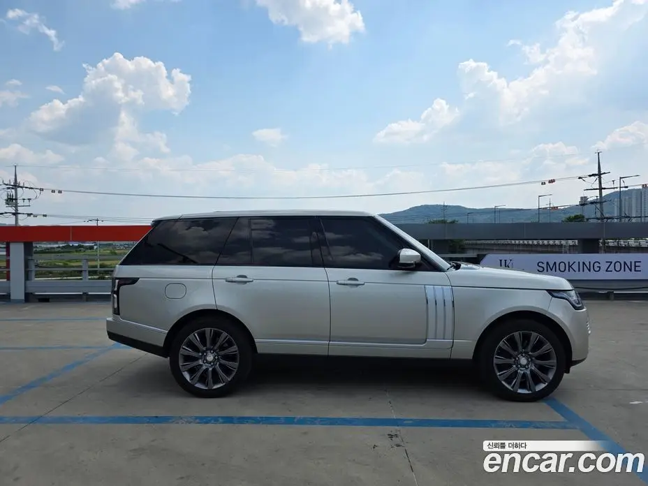 Land Rover Range Rover 2014 4.4 автомат (гидро), фото 4