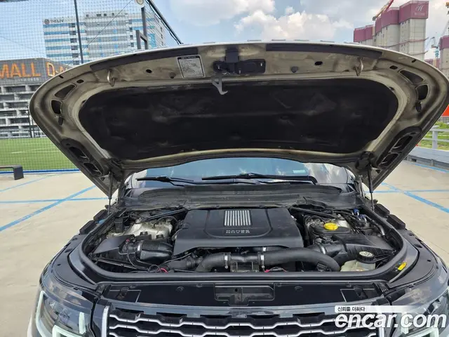 Land Rover Range Rover 2014 4.4 автомат (гидро), миниатюра 9