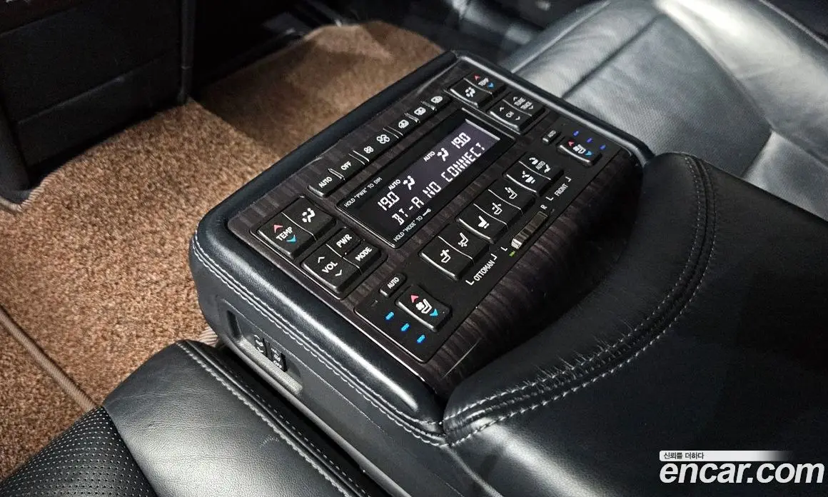 Lexus LS 2014 5.0 автомат (гидро), фото 18