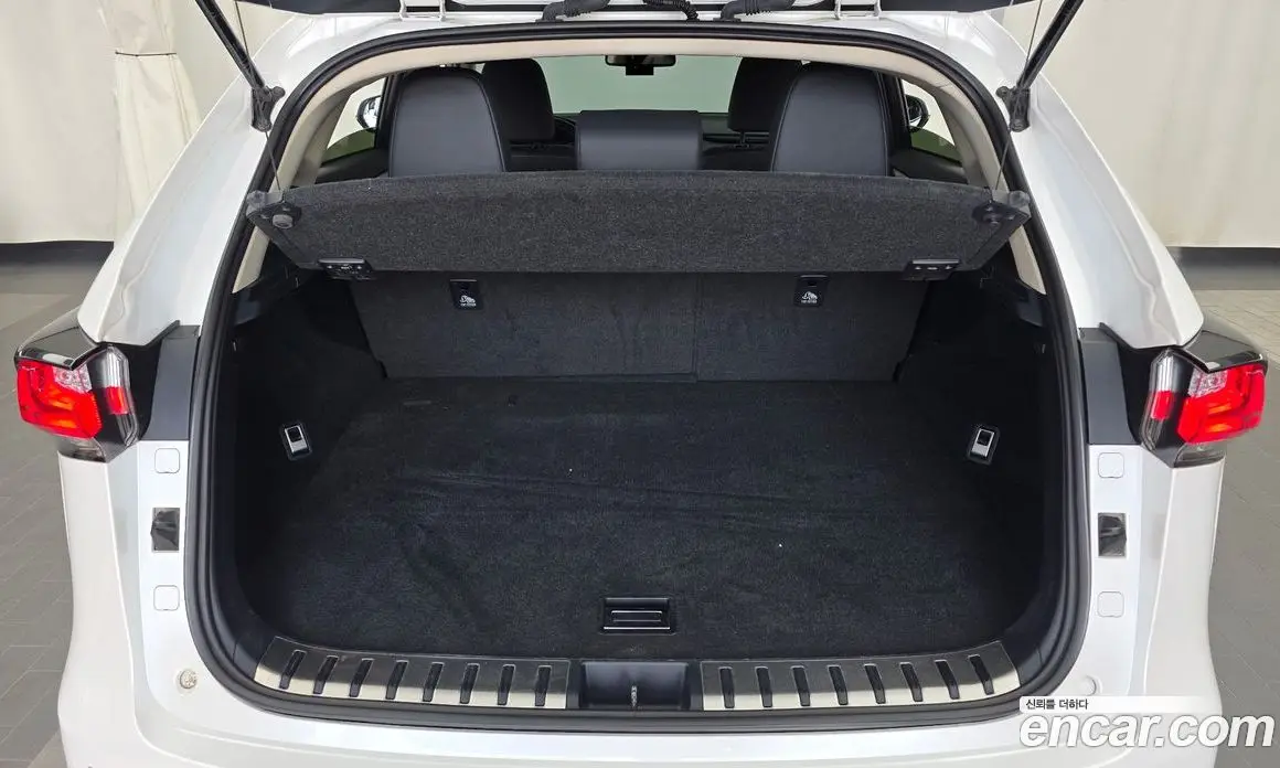 Lexus NX 2015 2.5 автомат (гидро), фото 20