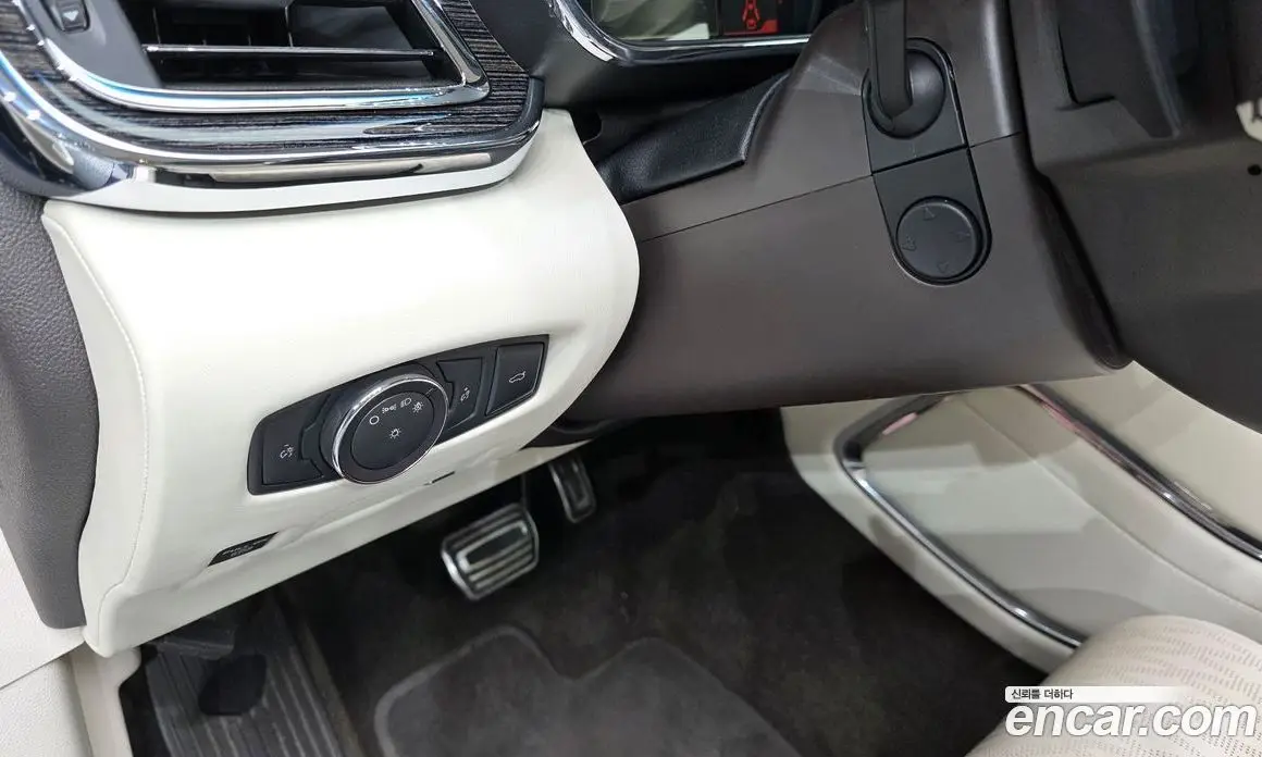Lincoln Continental 2019 3.0 автомат (гидро), фото 24 Lincoln Continental 2019 3.0 автомат (гидро), фото 24