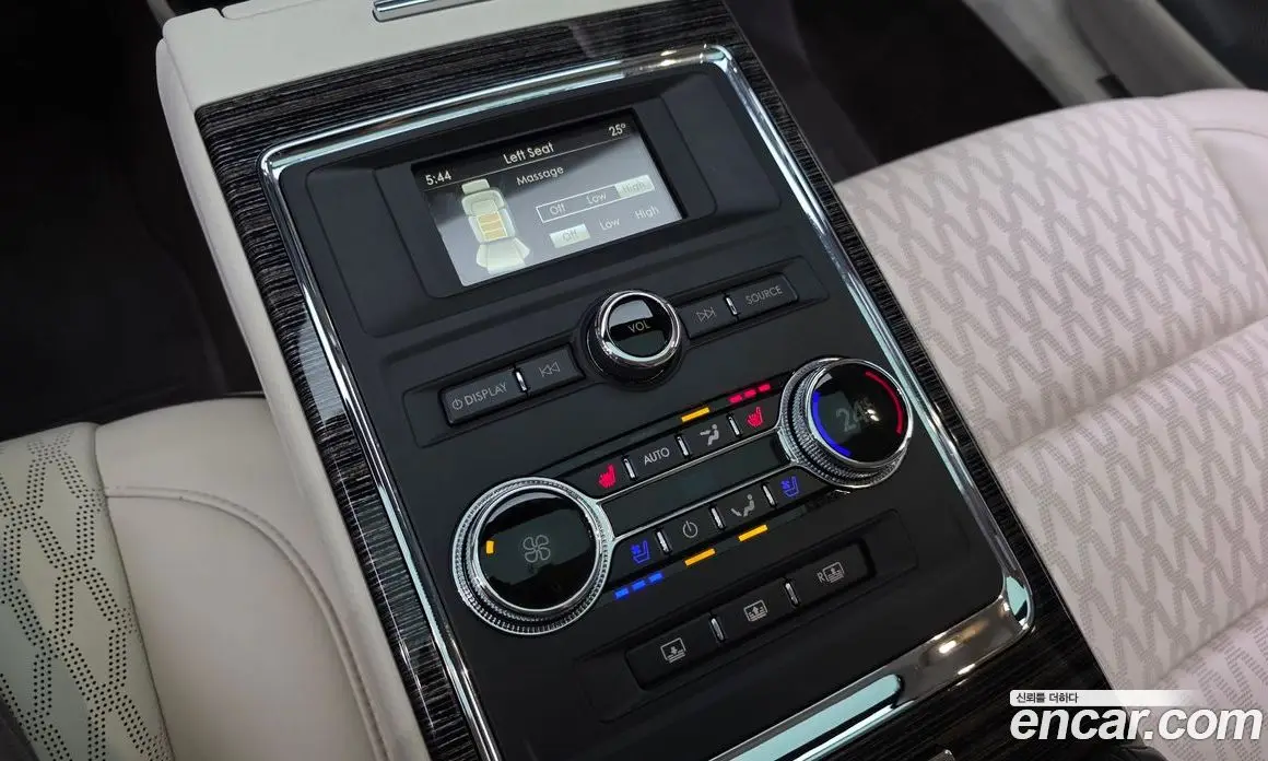 Lincoln Continental 2019 3.0 автомат (гидро), фото 29 Lincoln Continental 2019 3.0 автомат (гидро), фото 29