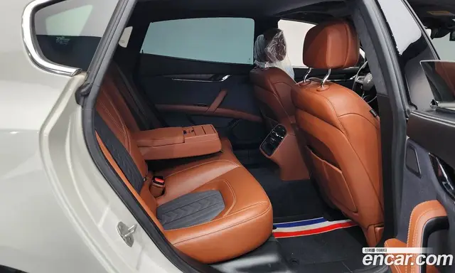 Maserati Quattroporte 2018 3.0 автомат (гидро), миниатюра 11