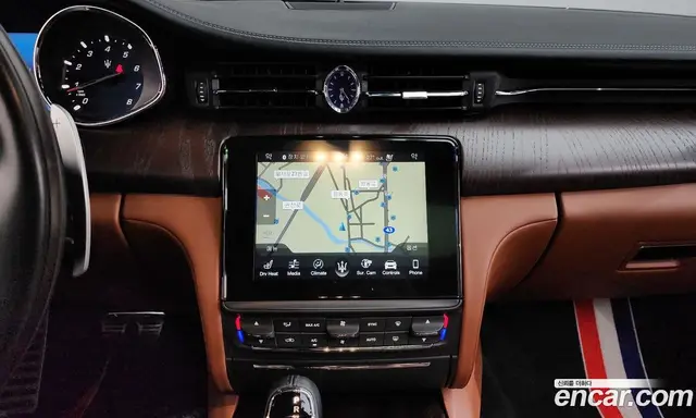 Maserati Quattroporte 2018 3.0 автомат (гидро), миниатюра 12