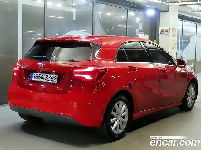 Mercedes-Benz A-Class 2016 1.6 гидро, миниатюра 2 Mercedes-Benz A-Class 2016 1.6 гидро, миниатюра 2