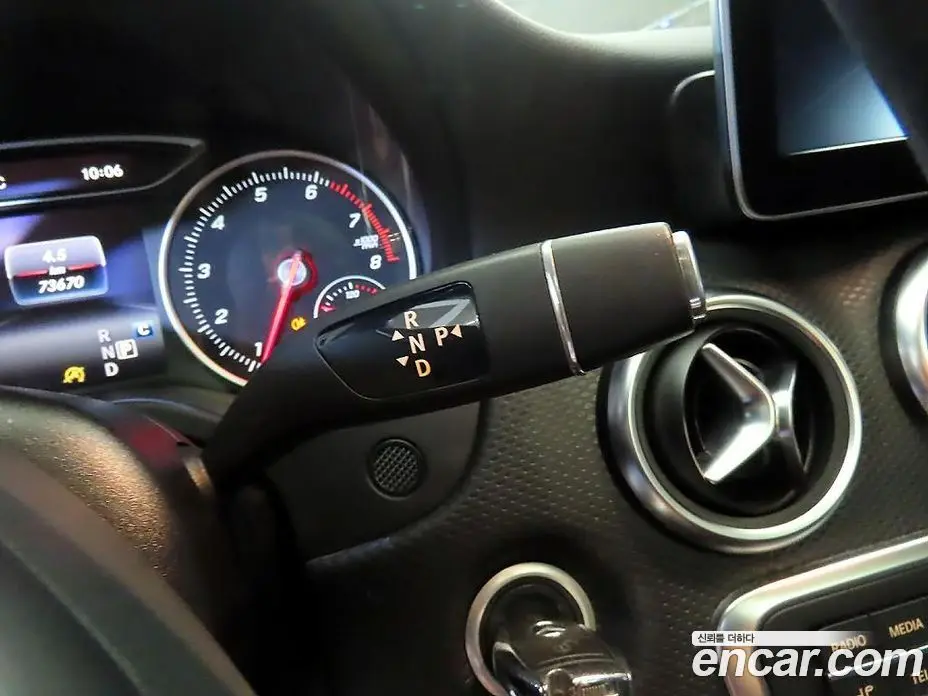 Mercedes-Benz A-Class 2016 1.6 гидро, фото 9 Mercedes-Benz A-Class 2016 1.6 гидро, фото 9