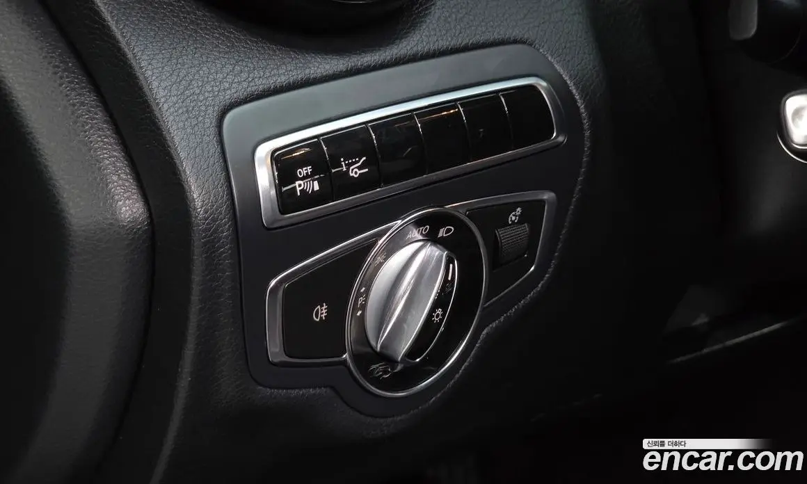 Mercedes-Benz C-Class 2014 2.0 гидро, фото 15 Mercedes-Benz C-Class 2014 2.0 гидро, фото 15