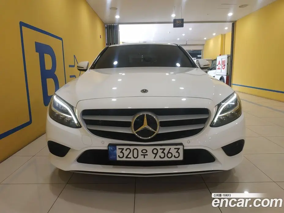 Mercedes-Benz C-Class 2019 2.0 гидро, фото 5