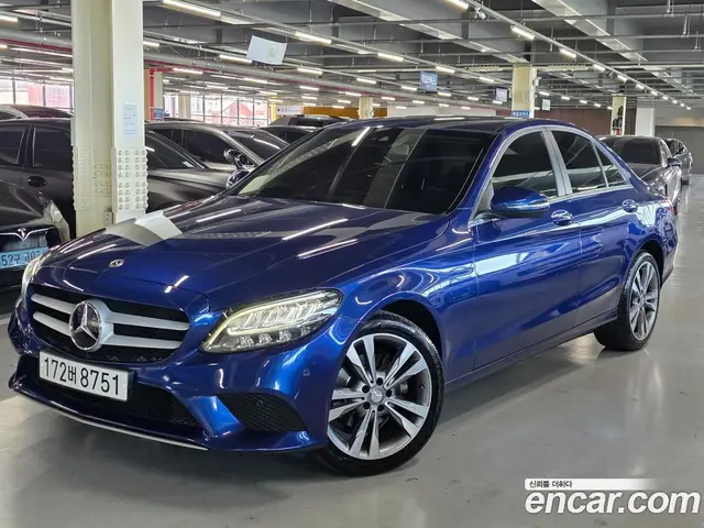 Mercedes-Benz C-Class, 2019, 99 289 км
