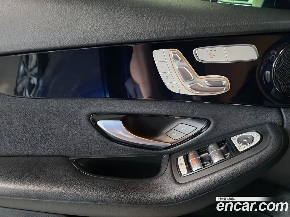 Mercedes-Benz C-Class 2019 2.0 гидро, фото 16 Mercedes-Benz C-Class 2019 2.0 гидро, фото 16