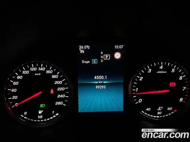 Mercedes-Benz C-Class 2019 2.0 гидро, миниатюра 8 Mercedes-Benz C-Class 2019 2.0 гидро, миниатюра 8