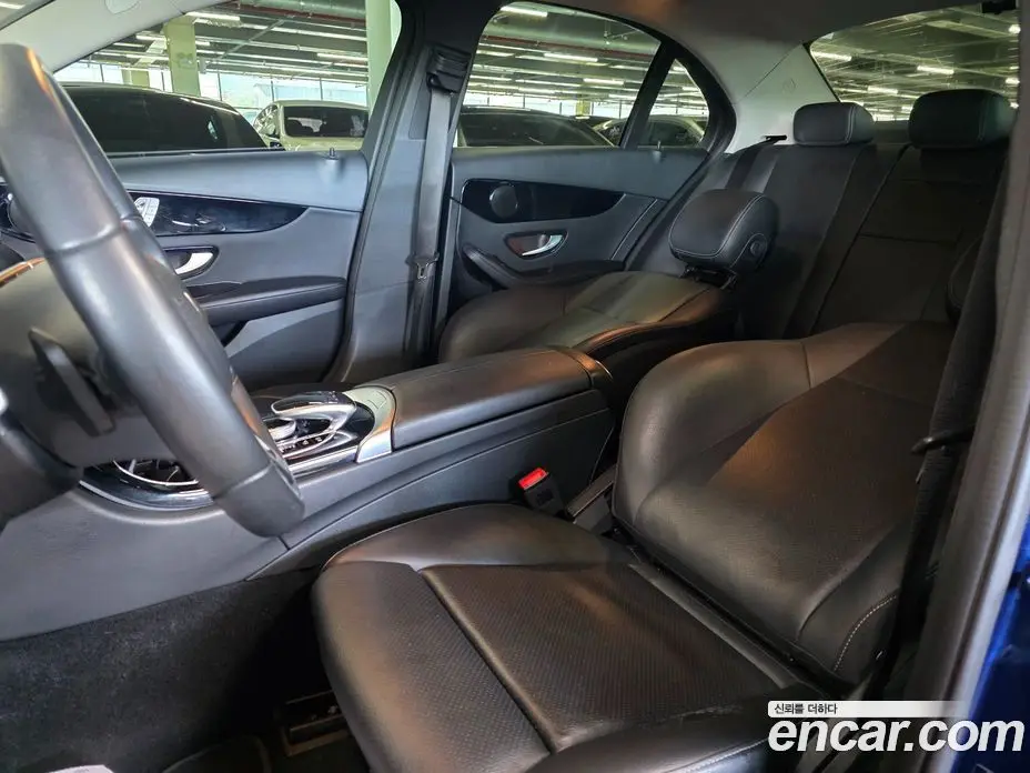 Mercedes-Benz C-Class 2019 2.0 гидро, фото 10 Mercedes-Benz C-Class 2019 2.0 гидро, фото 10