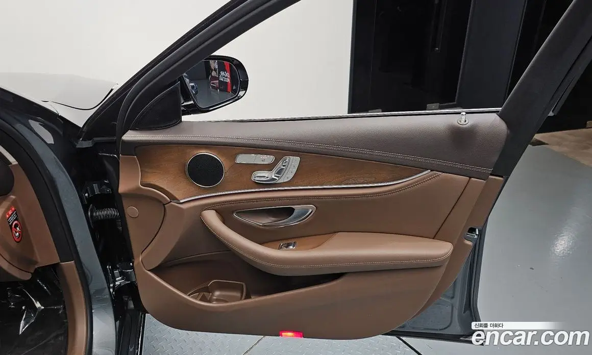Mercedes-Benz E-Class 2019 1.9 гидро, фото 14 Mercedes-Benz E-Class 2019 1.9 гидро, фото 14