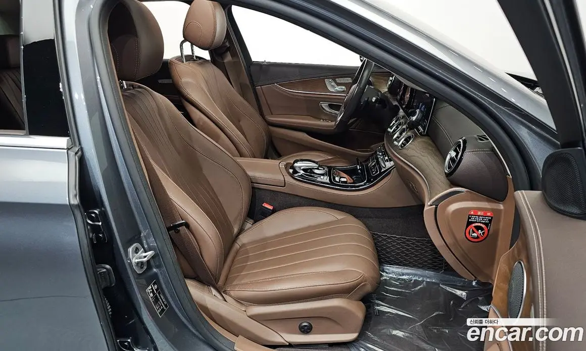 Mercedes-Benz E-Class 2019 1.9 гидро, фото 16 Mercedes-Benz E-Class 2019 1.9 гидро, фото 16