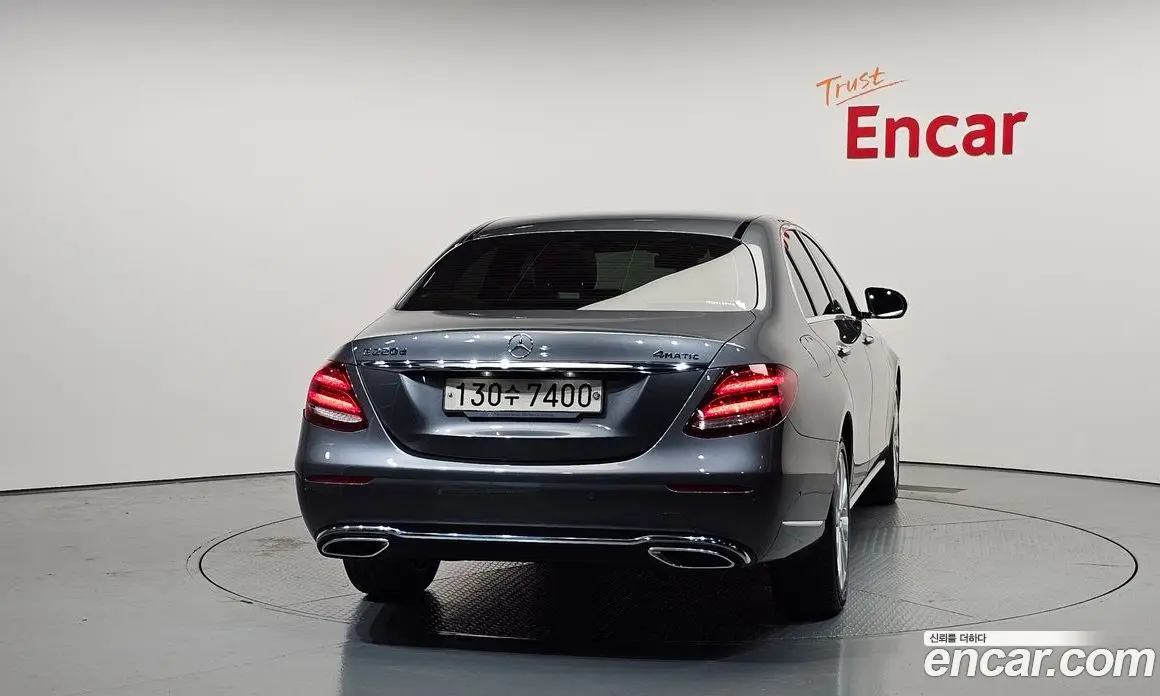 Mercedes-Benz E-Class 2019 1.9 гидро, фото 4 Mercedes-Benz E-Class 2019 1.9 гидро, фото 4