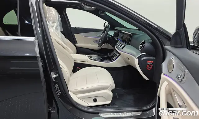 Mercedes-Benz E-Class 2021 2.0 гидро, миниатюра 11