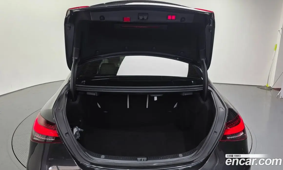 Mercedes-Benz E-Class 2021 2.0 гидро, фото 20